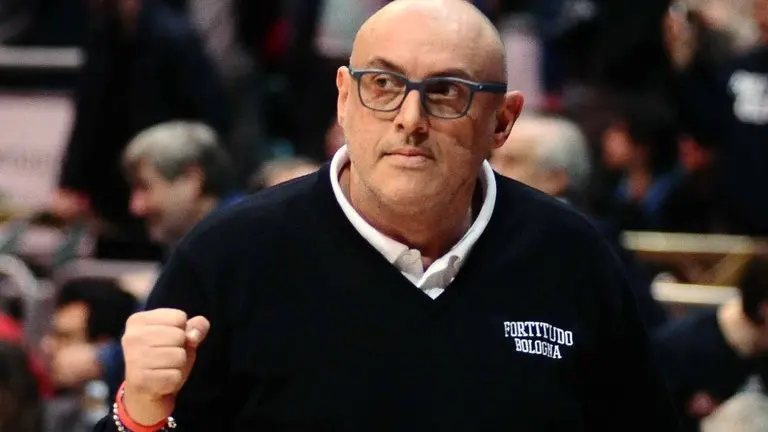 Bologna - 25/12/2015 - Matteo Boniciolli head coach della Fortitudo Eternedile Bologna in azione durante la gara Fortitudo Eternedile Bologna vs Bondi Ferrara al PalaDozza valida per il campionato di pallacanestro 2015/2016 di Legabasket di serie A2 (Photo by Roberto Serra / Iguana Press / Fortitudo Eternedile Bologna)