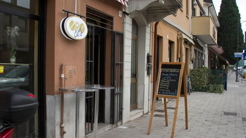 Bonaventura Monfalcone-30.11.2018 Nuova apertura bar-Via Cosulich-Monfalcone-foto di Katia Bonaventura