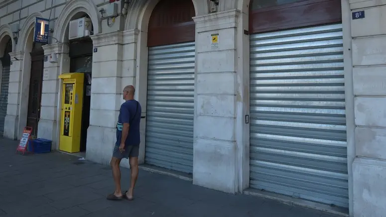 Foto BRUNI 18.08.2019 Bar Rive-Bar Rive-salita Promontorio