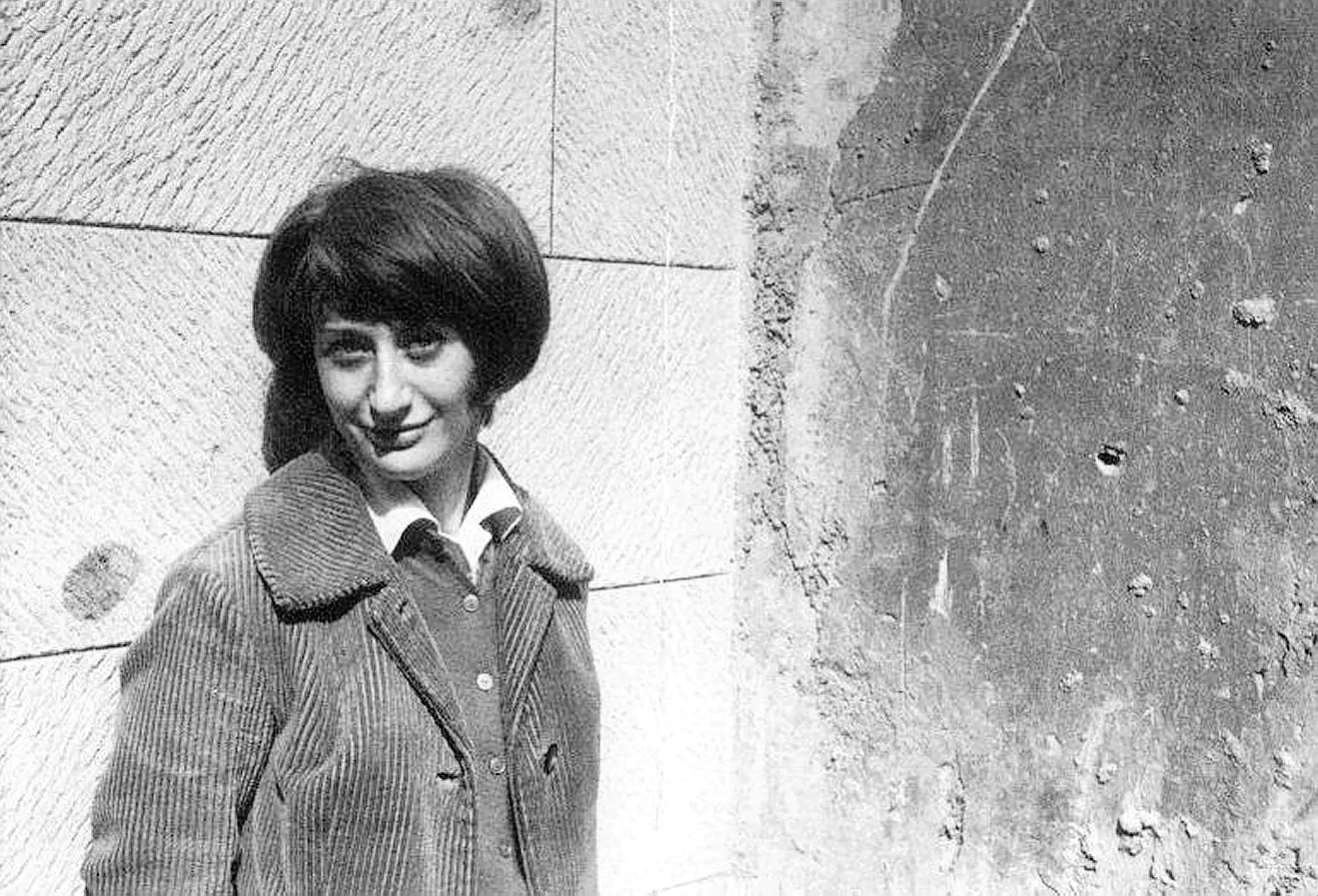 Miela Reina, artista triestina, di sangue siciliano per parte di padre, nata nel '35 e mancata improvvisamente e prematuramente a Udine nel '72