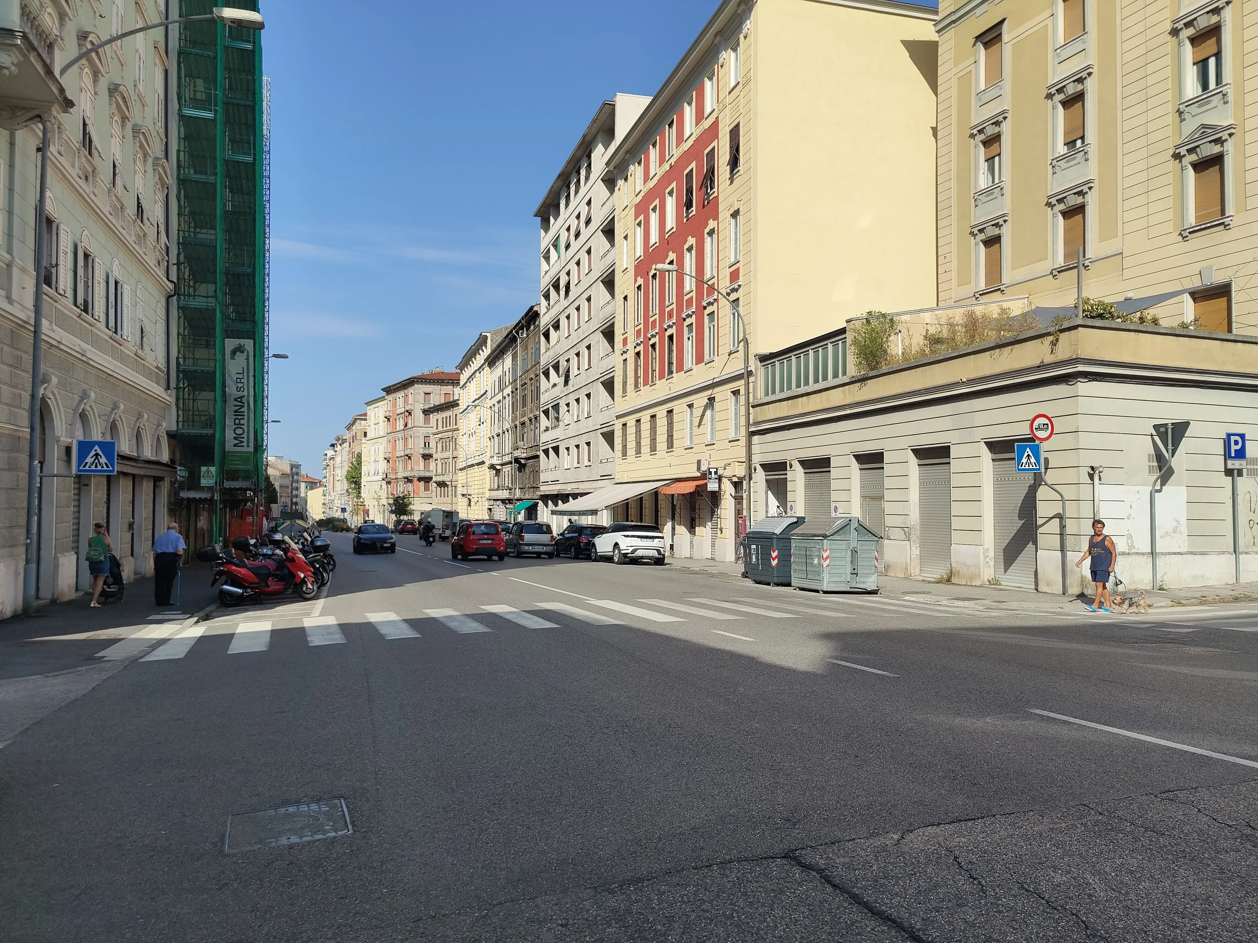 L'incidente in via Giulia, a Trieste (Foto Andrea Lasorte)