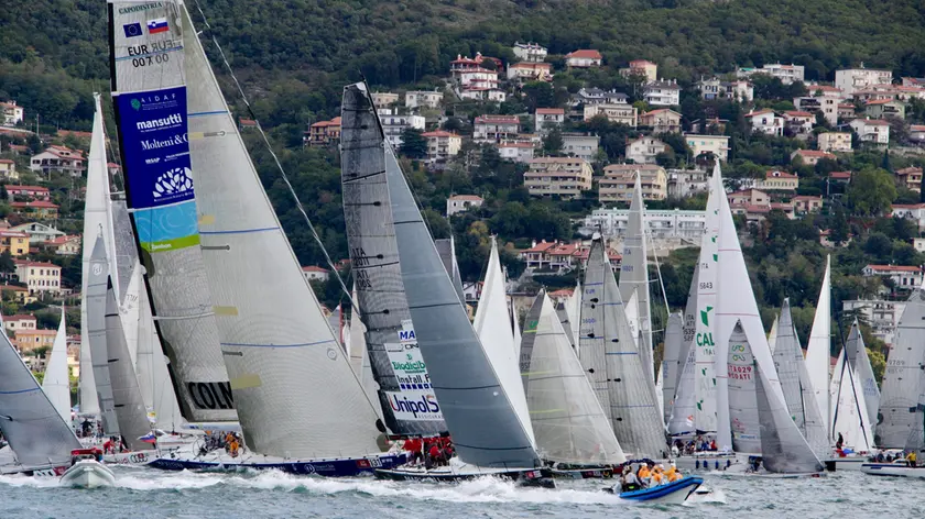 La partenza della Barcolana (Foto Silvano)