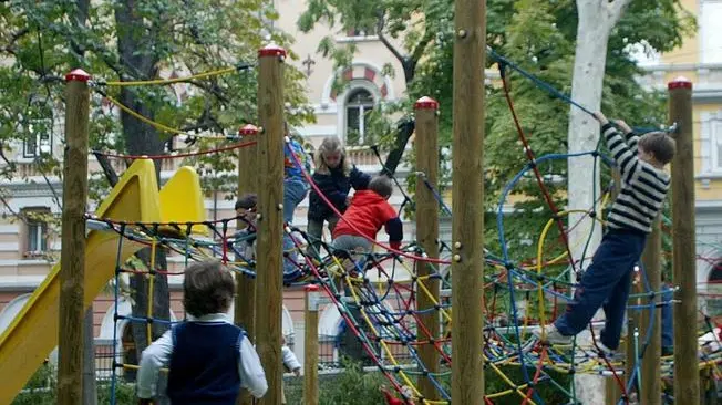 Lasorte Trieste - Giardino Pubblico - Giochi per bambini