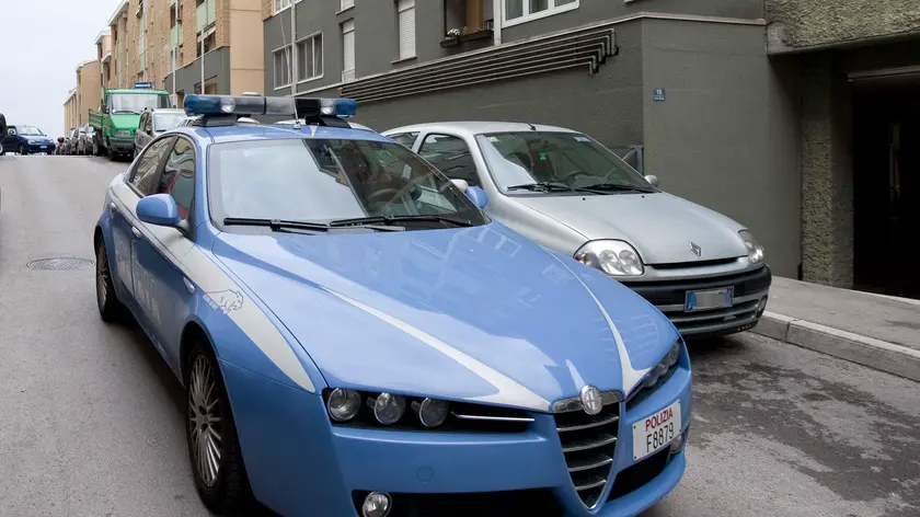 Una volante della polizia (Foto di archivio)