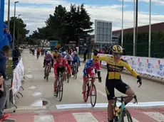 Qui sopra il diciottenne olandese Olav Kooij fresco vincitore allo sprint dell'Umag Trophy.