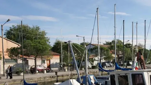 sterle trieste villaggio del pescatore