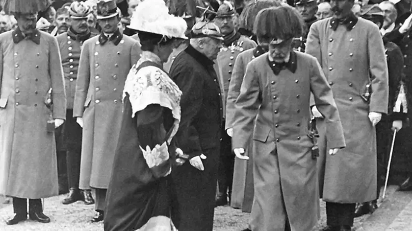 L’imperatore Francesco Giuseppe con gli arciduchi Carlo e Francesco Ferdinando