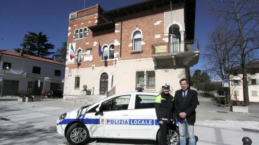 Bonaventura Monfalcone-10.03.2017 Nuova auto dei vigili urbani-Ronchi dei Legionari-foto di Katia Bonaventura