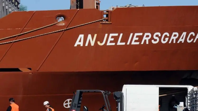 Foto BRUNI TRieste 29 09 10 Scalo Legnami