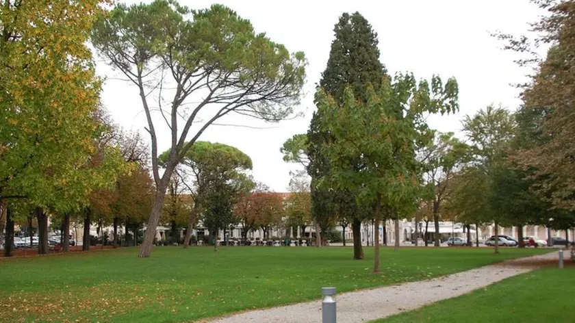 Bumbaca Gorizia 15.10.2014 Gradisca Parco spianata Fotografia di RobyMarega