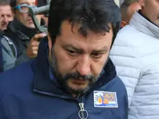 Il leader della Lega Matteo Salvini dopo aver deposto un mazzo di fiori esce dalla Questura di Trieste, dove due poliziotti sono stati uccisi durante una sparatoria, Trieste, 7 ottobre 2019. ANSA / ANDREA LASORTE