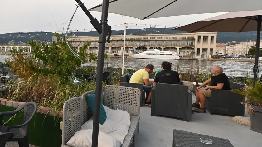 Foto BRUNI Trieste 29.08.2020 bar Pinguino: il nuovo giardino self service