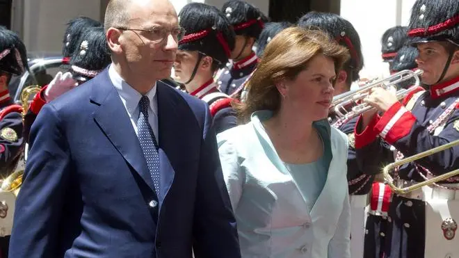 Italian Prime Minister Enrico Letta (L) meets his Slovenian counterpart Alenka Bratusek (R) at Chigi Palace in Rome, Italy, 12 June 2013. .ANSA/CLAUDIO PERI