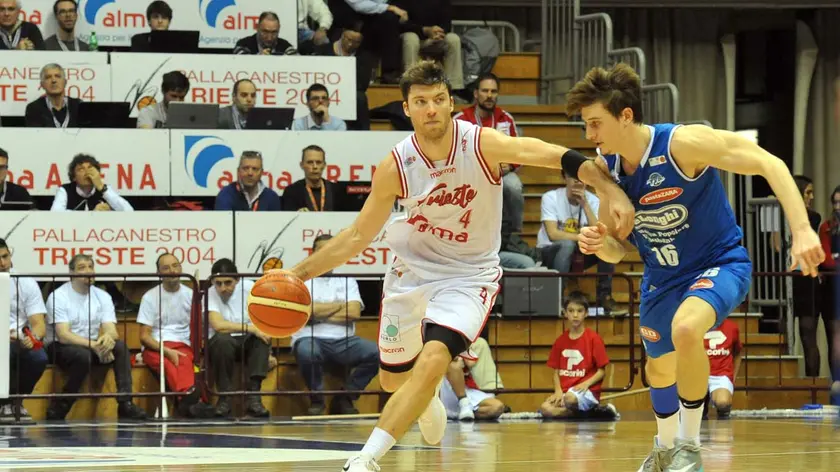 Foto BRUNI 12.11.2017 Pallacanestro ALMA- Treviso-Fernandez