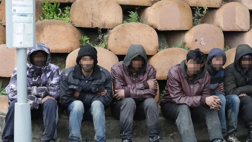 Il rintraccio di un gruppo di stranieri a Trieste in una foto d’archivio