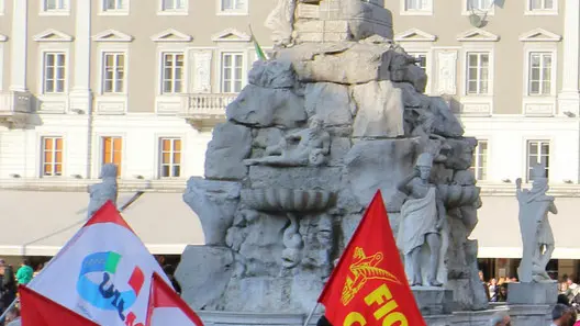 Lasorte Trieste 30/03/17 - Piazza Unità, Presidio Lavoratori Flex