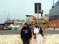 Aslan Akhmazai, in una foto scattata il 15 novembre 2015 nel porto di Bari