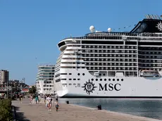 Silvano Trieste 2021-08-21 Costa e Msc alla Stazione Marittima