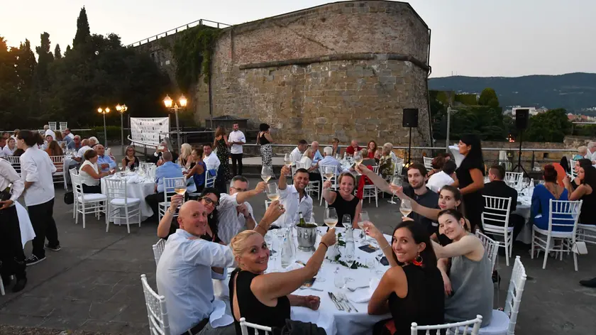 Foto BRUNI 24.07.2018 S.Giusto:cena sotto le stelle