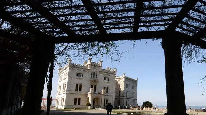Foto BRUNI 13.04.16 Parco di Miramare:in corso i lavori di ammodernamento