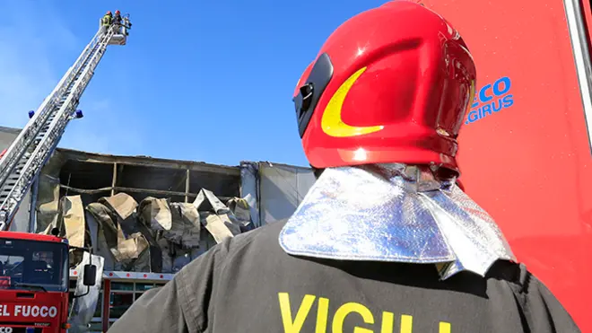 Ferrazza Castelfranco incendio Ceccato visita del prefetto Laura Lega