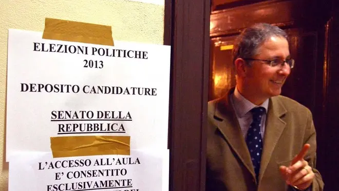 Foto Bruni 20.01.13 Elezioni 2013-ufficio deposito candidature in tribunale