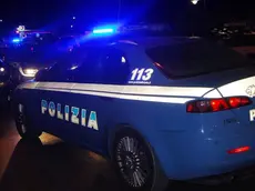 Una volante della Polizia in una foto di repertorio