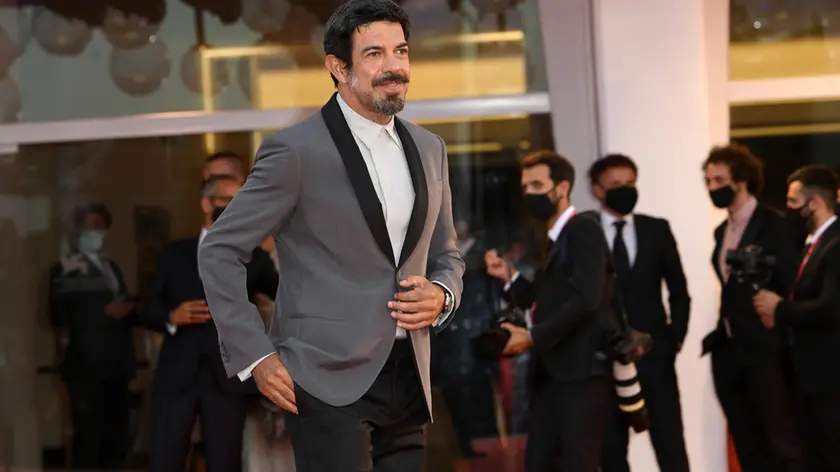 04/09/2020 Venezia, 77 Mostra Internazionale d' Arte Cinematografica, red carpet del film Padrenostro, nella foto Pierfrancesco Favino