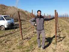 Martin Merlak, uno dei giovani agricoltori operativi sulla collina di Monte d’Oro