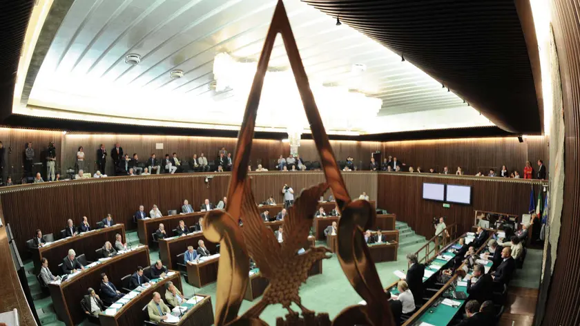 L'aula del Consiglio regionale durante l'intervento di Renzo Tondo (Presidente Friuli Venezia Giulia). (Trieste 27/09/11)