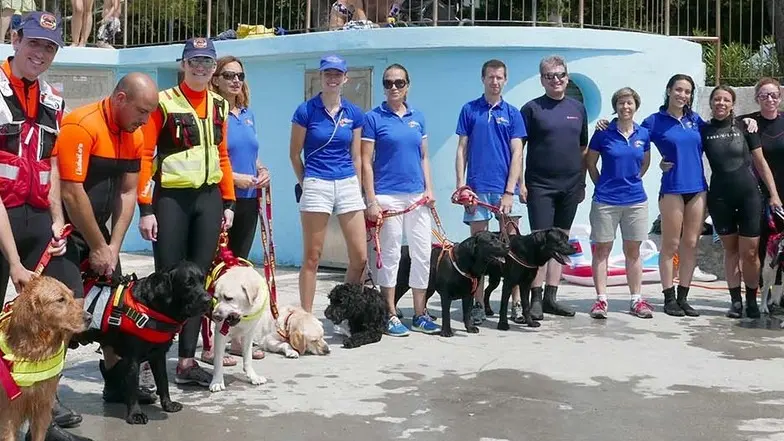 Foto BRUNI 13.07. 2019 barcola: cani da salvataggio