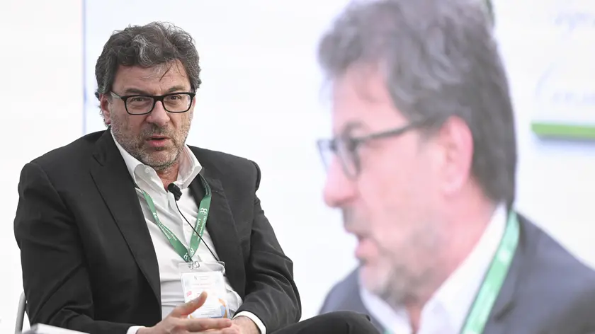 Giancarlo Giorgetti, ministro dello Sviluppo Economico , al Forum Ambrosetti a Sorrento 13 maggio 2022 ANSA / CIRO FUSCO13 maggio 2022