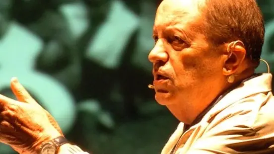 Foto BRUNI Trieste 11 07 05 Tullio Kezich al Teatro Romano
