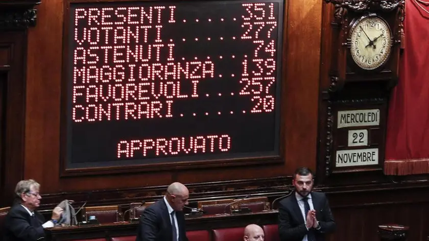 Tabello elettronico dell'aula della Camera con risultato del voto sulla proposta di legge di distacco del comune di Sappada dalla regione Veneto e aggregazione alla regione Friuli Venezia Giulia. Roma, 22 novembre 2017. ANSA/ GIUSEPPE LAMI