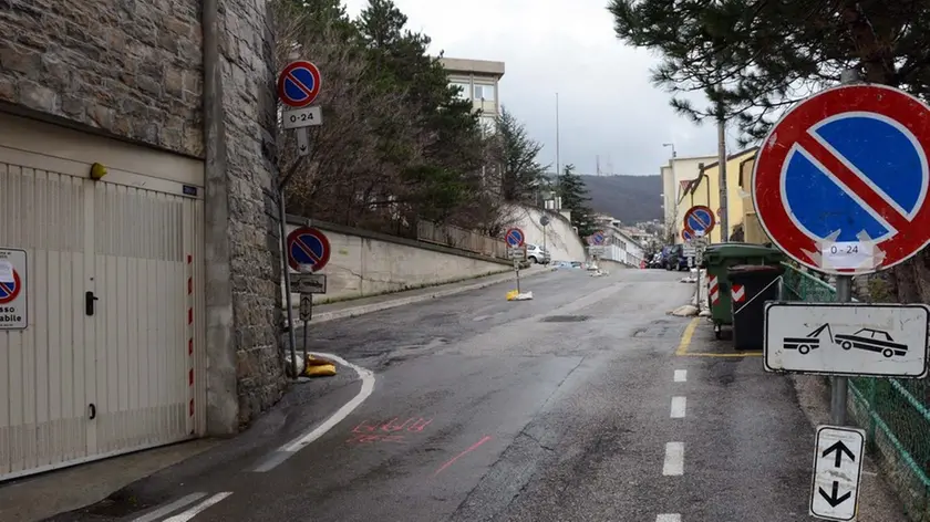 Foto Bruni 08.02.16 Vicolo Castagneto-lavori Acegas