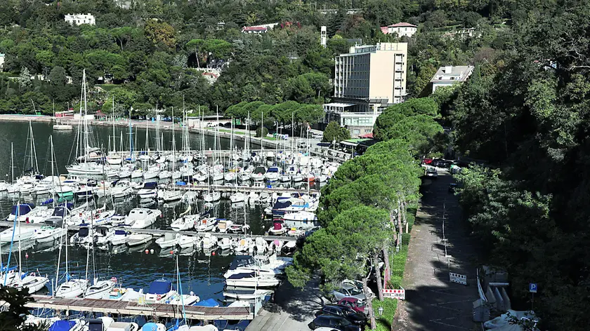 La baia di Grignano il cantiere tra presente e futuro. Fotoservizio Andrea Lasorte