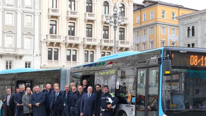 Lasorte Trieste 30/10/19 - Piazza Unità, Autobus Snodato, Trieste Trasporti
