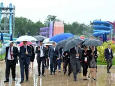 Inaugurazione sotto la pioggia per il parco acquatico di Parenzo (foto da glasistre.hr)