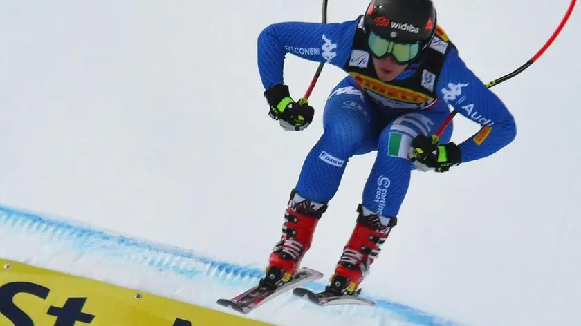 epa05776200 Sofia Goggia of Italy in action during in the Women's Super G race at the FIS Alpine World Ski Championships in St. Moritz, Switzerland, 07 February 2017. EPA/VASSIL DONEV