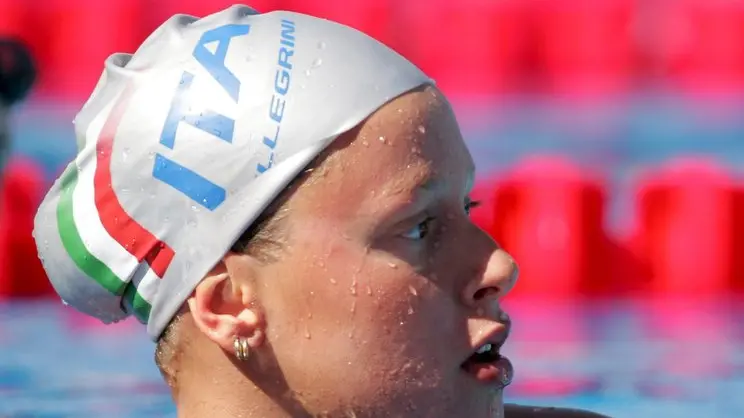 Italy's Federica Pellegrini looks towards the scoreboard after the final heat of the women's 100M Freestyle at the FINA World Championships in Montreal, Canada, Thursday 28 July 2005. ANSA / PATRICK B. KRAEMER / PAL