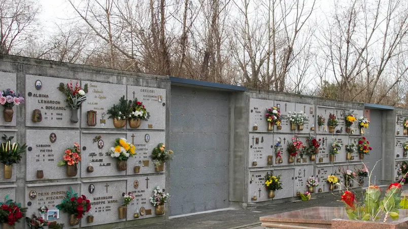 Bonaventura Monfalcone-29.12.2014 Nuovi loculi-Cimitero-Ronchi dei Legionari-foto di Katia Bonaventura