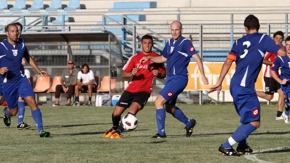Altran Monfalcone-17.08.2011 Calcio-Amichevole Triestina-Monfalcone-Monfalcone-Foto di Katia Bonaventura
