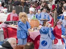 Silvano Trieste 21/02/2012 Carnevale di Trieste Corso Mascherato, il gruppo vincente, Chiarbola