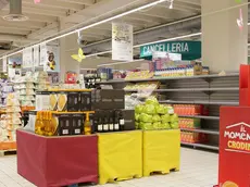 Lasorte Trieste 03/04/21 - Torri d'Europa, Supermercato Ipercoop, Nessun espositore di Uova di Pasqua, Tutto Venduto