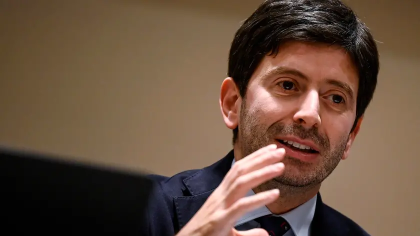Il ministro della Salute Roberto Speranza, Roma, 11 ottobre 2021. ANSA/RICCARDO ANTIMIANI