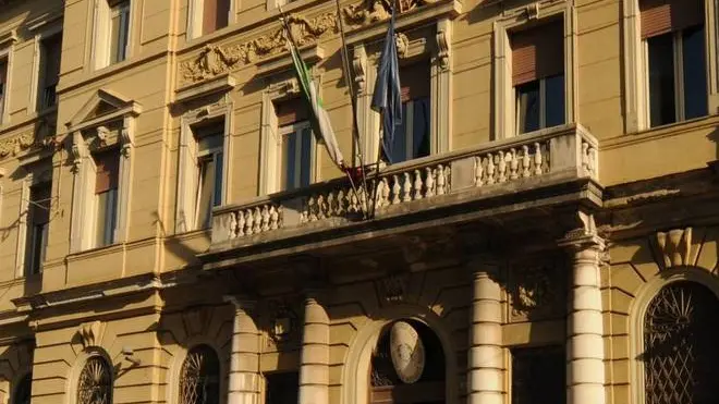 Bumbaca Gorizia 27.09.2011 Tribunale transennato - Fotografia di Pierluigi Bumbaca