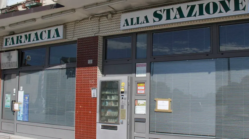Bonaventura Monfalcone-02.07.2017 Locale sotto sequestro-Farmacia-Vermegliano-Ronchi dei Legionari-foto di Katia Bonaventura