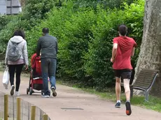 Foto Bruni Trieste 15.05.2019 Giardino pubblico: Sabrina Morena illustra la trascuratezza del giardino