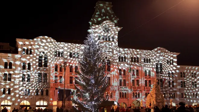 Lasorte Trieste 07/12/13 - Piazza Unità, Inaugurazione Albero di Natale