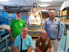 Nelle foto Boemo i restauratori della storica Madonna: Maurizio Tognon, Giovanni Marchesan, Francesco Marocco e Adelchi Quargnali